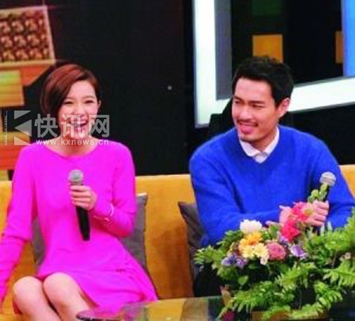 杨祐宁日前谈到与女友郭采洁的相处细节。