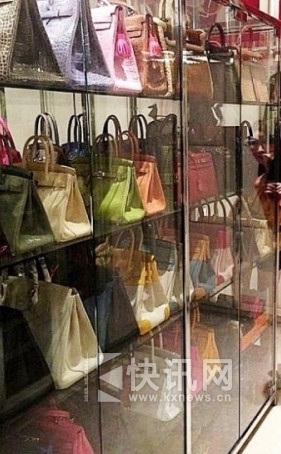 菲律宾版郭美美钱堆里洗澡 高调炫富被查(图)