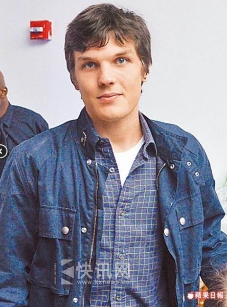 麦莉对滚石继承人充满性欲 偷偷开房厮混