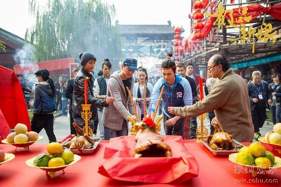 《极品新娘》爆笑开机 李沁变身野蛮娇妻