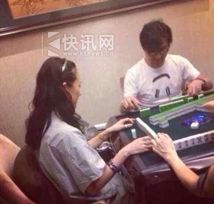 章子怡示爱汪峰帮汪峰上头条 汪峰否认与章子怡领证