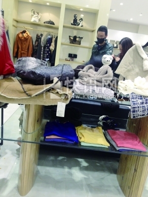 ���ٺ��������ļ�ȩ�������������߱�����