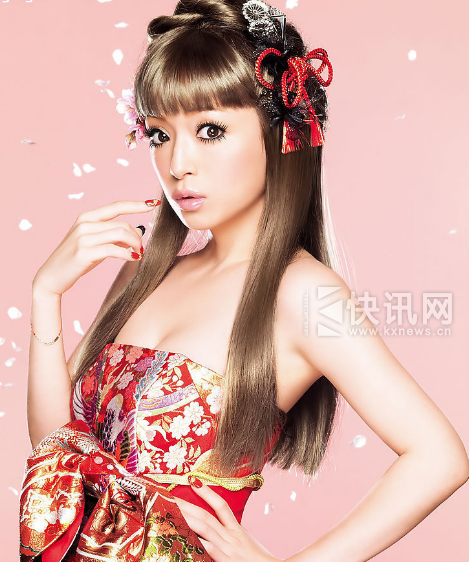 滨崎步将再婚 男友是小十岁的美国人