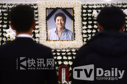 韩歌手金智勋上吊自杀 曾因吸毒致事业遇冷