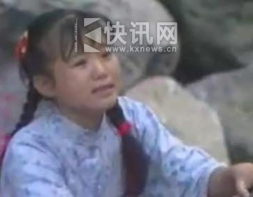 龚琳娜14岁拍电视剧剧照曝光 撞脸莫小贝【图】