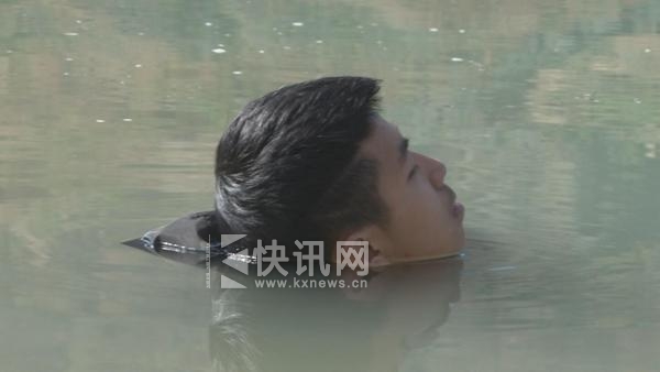 《变形计》城里公子哥怒跳金沙江 山里娃首揭内心隐痛