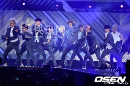 韩国2014梦想演唱会EXO花絮:鹿晗显领袖气场灿烈真挚(图)