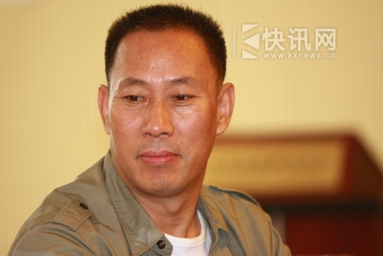 吴京安遇车祸重伤 肋骨骨折仍在重症病房