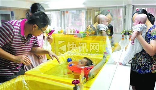 ͼΪ�ҳ�������ȥӤ����Ӿ����Ӿ(ͼƬ��Դ��CFP )