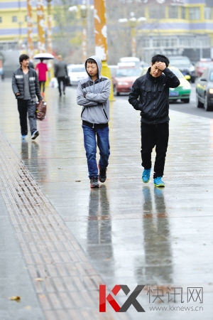 10��27�գ����������������С�