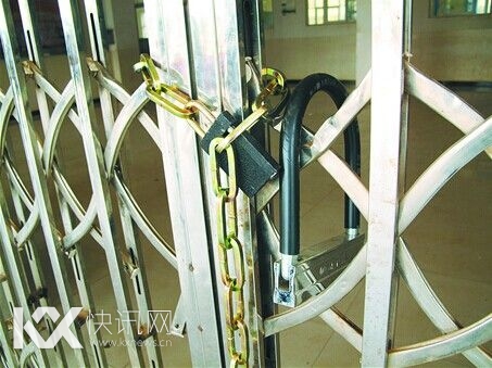 ���ű���