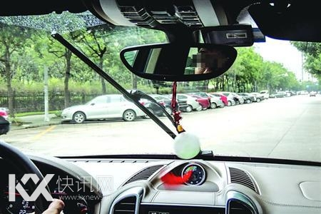 K�����������������ʱ�������죬�Ұ��涶�����󡣡�/�������� Ф�� ʵϰ�� ��ʫҢ