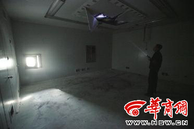 手术台自拍医生:高兴和留恋让我们犯了错