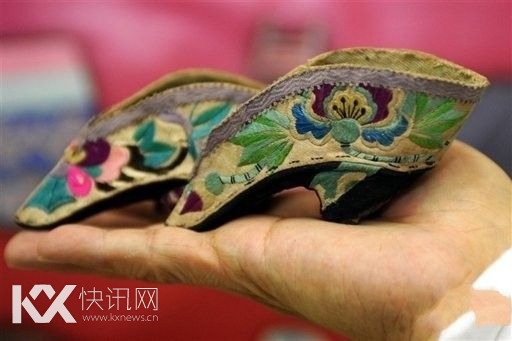 �й��Ŵ�Ů�ӵġ����������