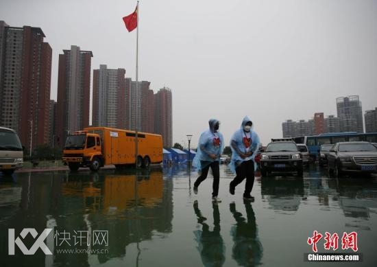 天津市环保局专家:有预案应对大规模降雨