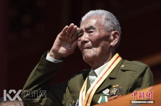 阅兵现场全扫描:天安门广场哪些面孔“最抢镜”