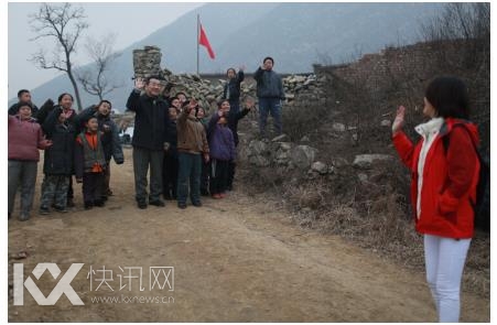 关注留守儿童:《乒乓少年》发布主海报 温暖戳心窝