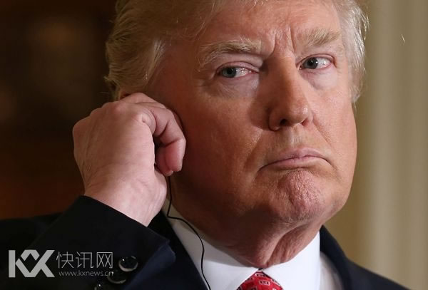 \ 特朗普:住白宫不比自家大厦头疼沮丧患上幽居症