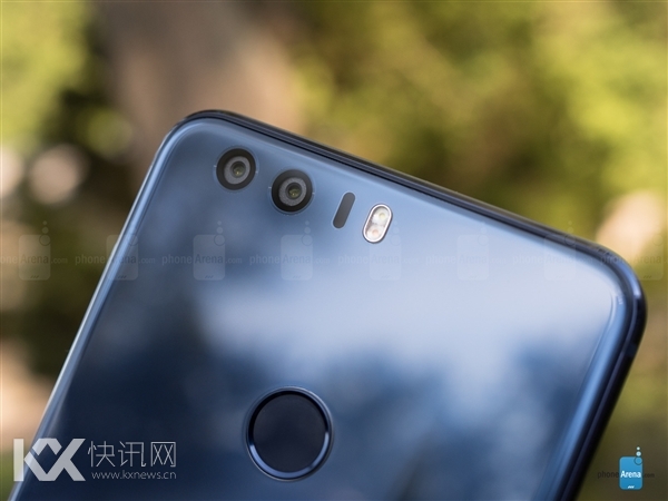 老外评春季最佳手机榜单:华为独占2款、一加3T登顶